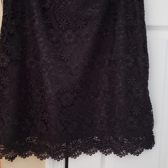Black Lace Skirt - Picture 4 of 6